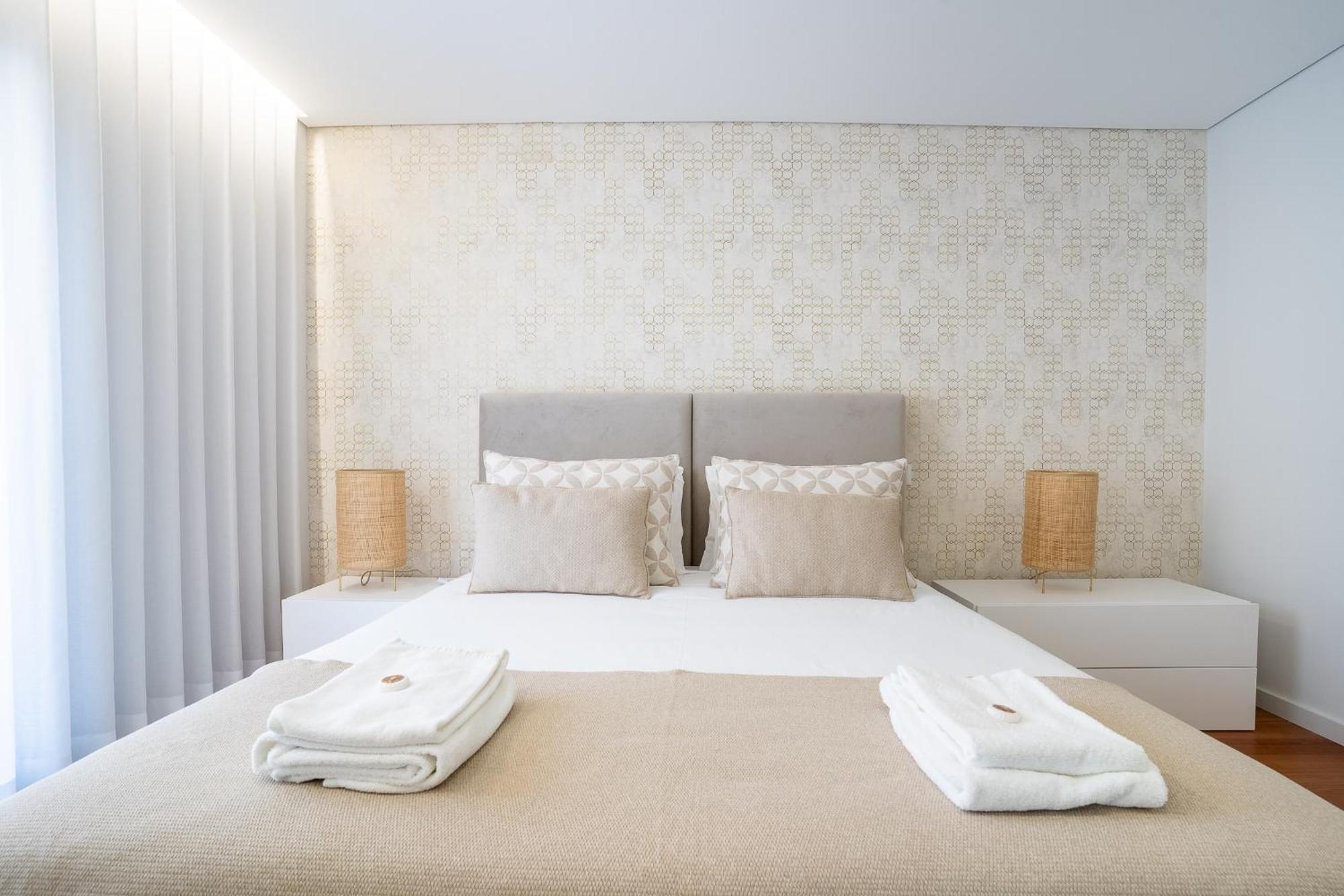 Porto & Douro Vista Apartments By Inviting Valbom  Екстериор снимка