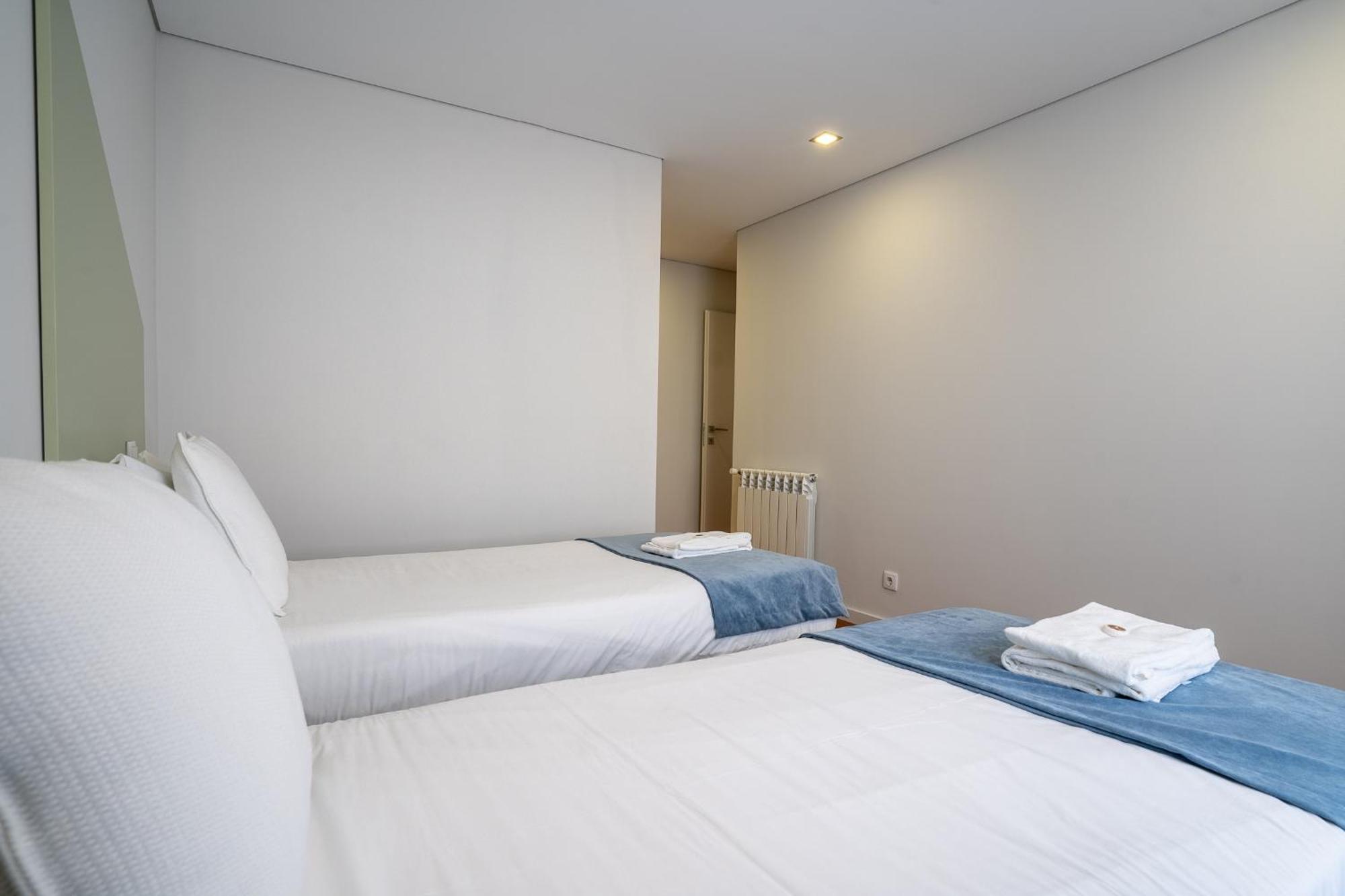 Porto & Douro Vista Apartments By Inviting Valbom  Екстериор снимка