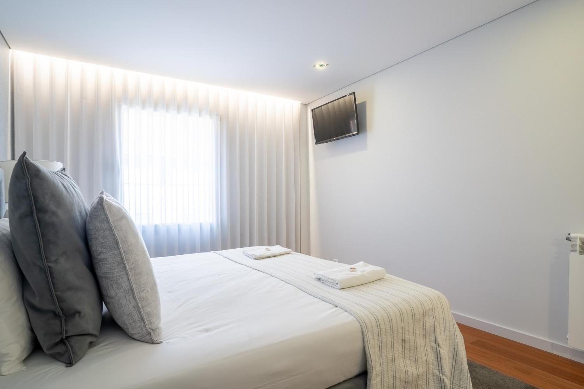 Porto & Douro Vista Apartments By Inviting Valbom  Екстериор снимка
