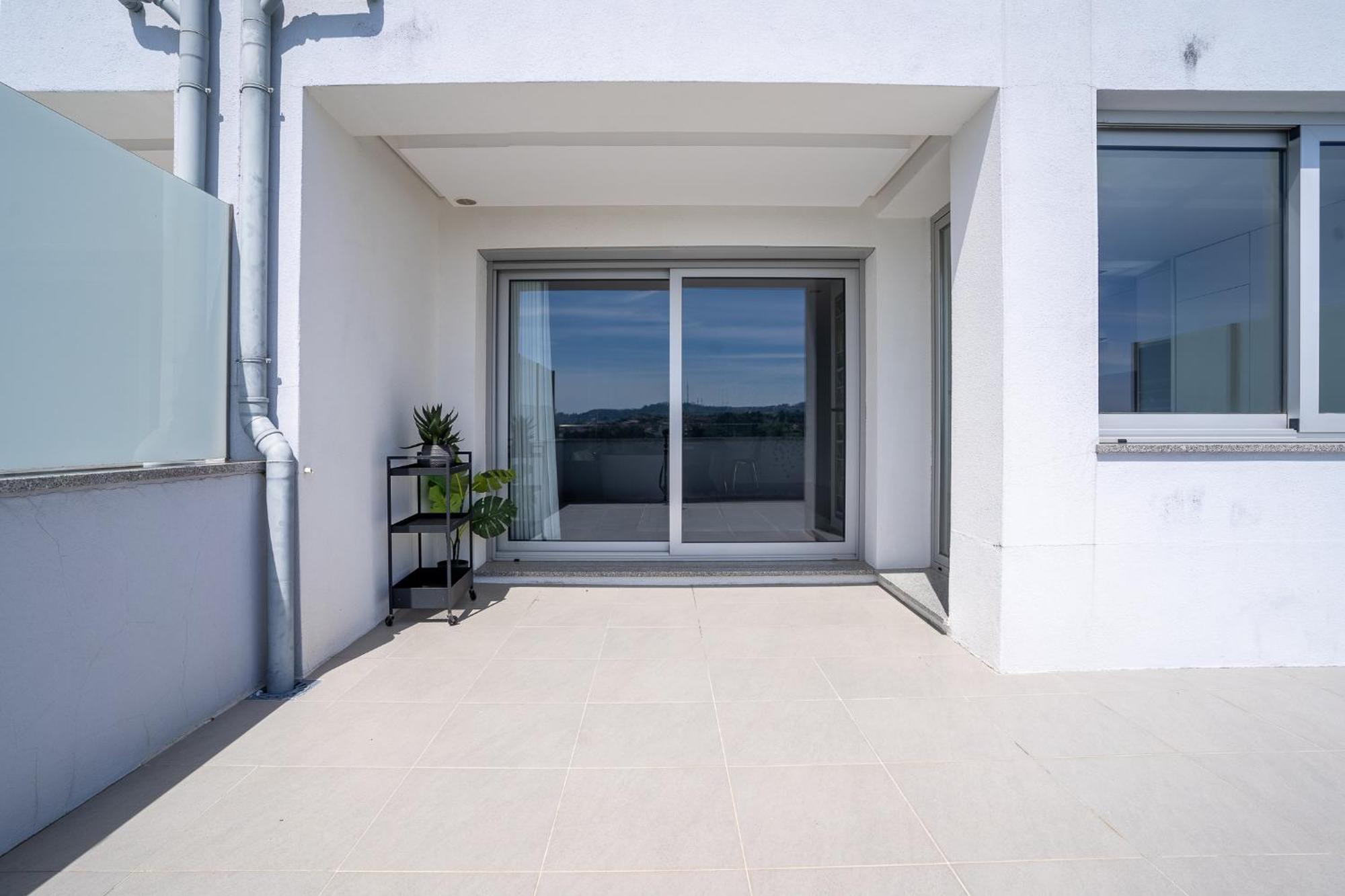 Porto & Douro Vista Apartments By Inviting Valbom  Екстериор снимка