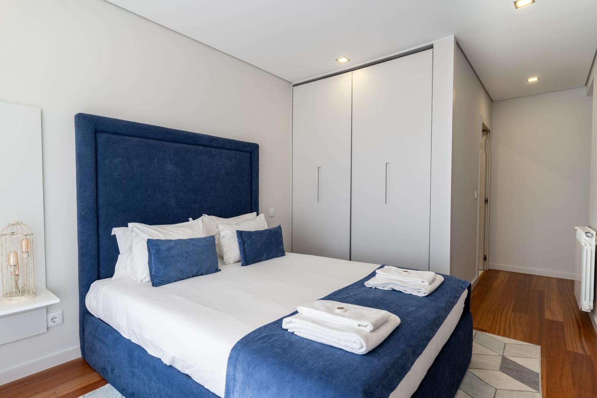 Porto & Douro Vista Apartments By Inviting Valbom  Екстериор снимка