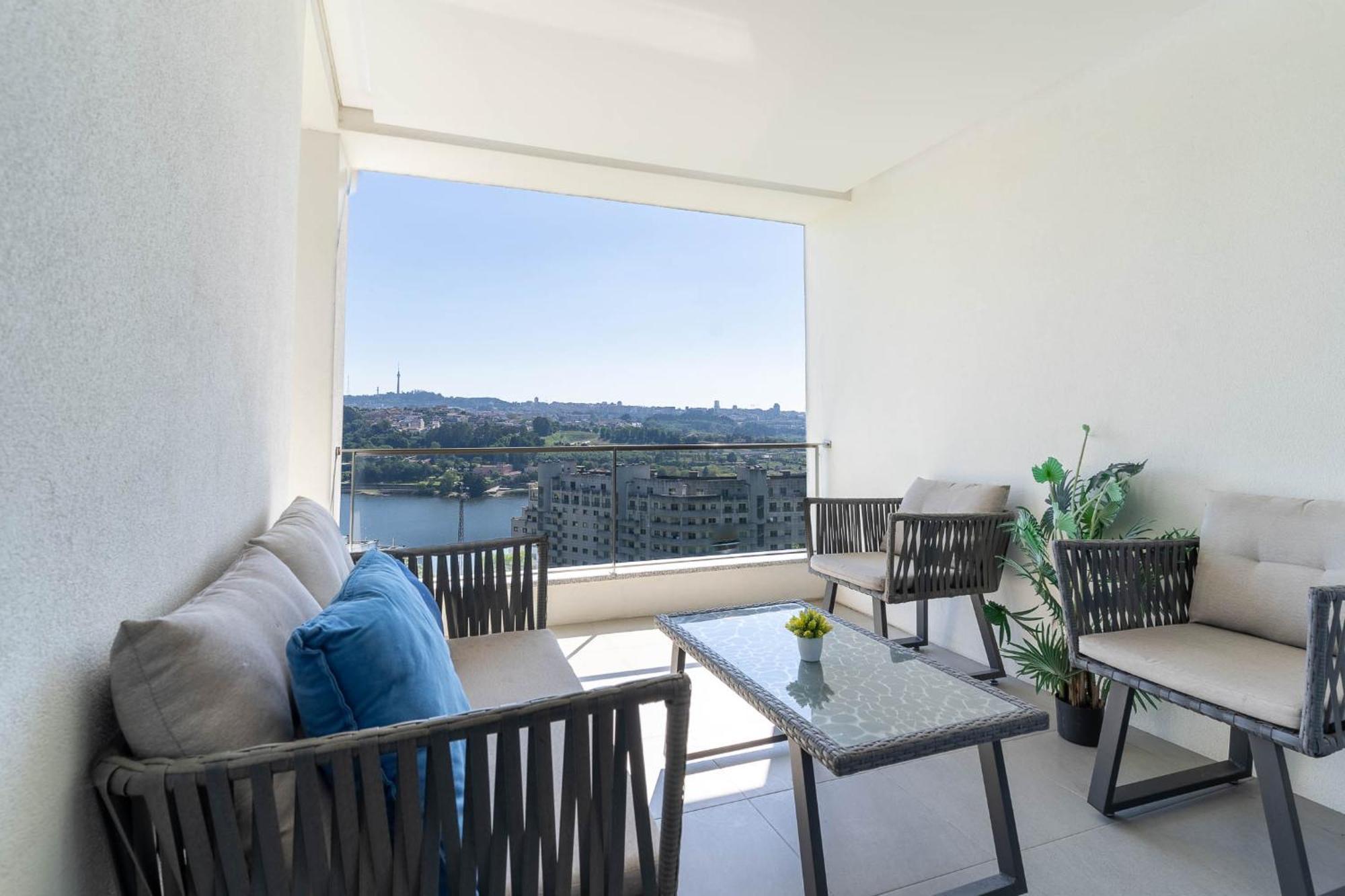 Porto & Douro Vista Apartments By Inviting Valbom  Екстериор снимка