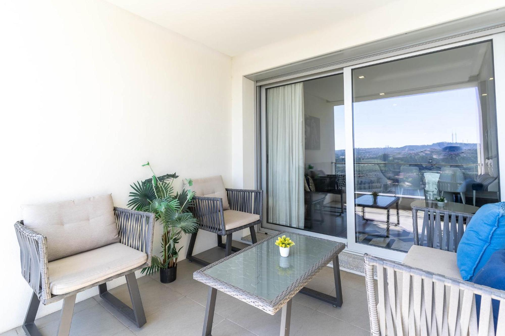 Porto & Douro Vista Apartments By Inviting Valbom  Екстериор снимка